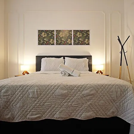 Rio Spot Homes vintage C051-3